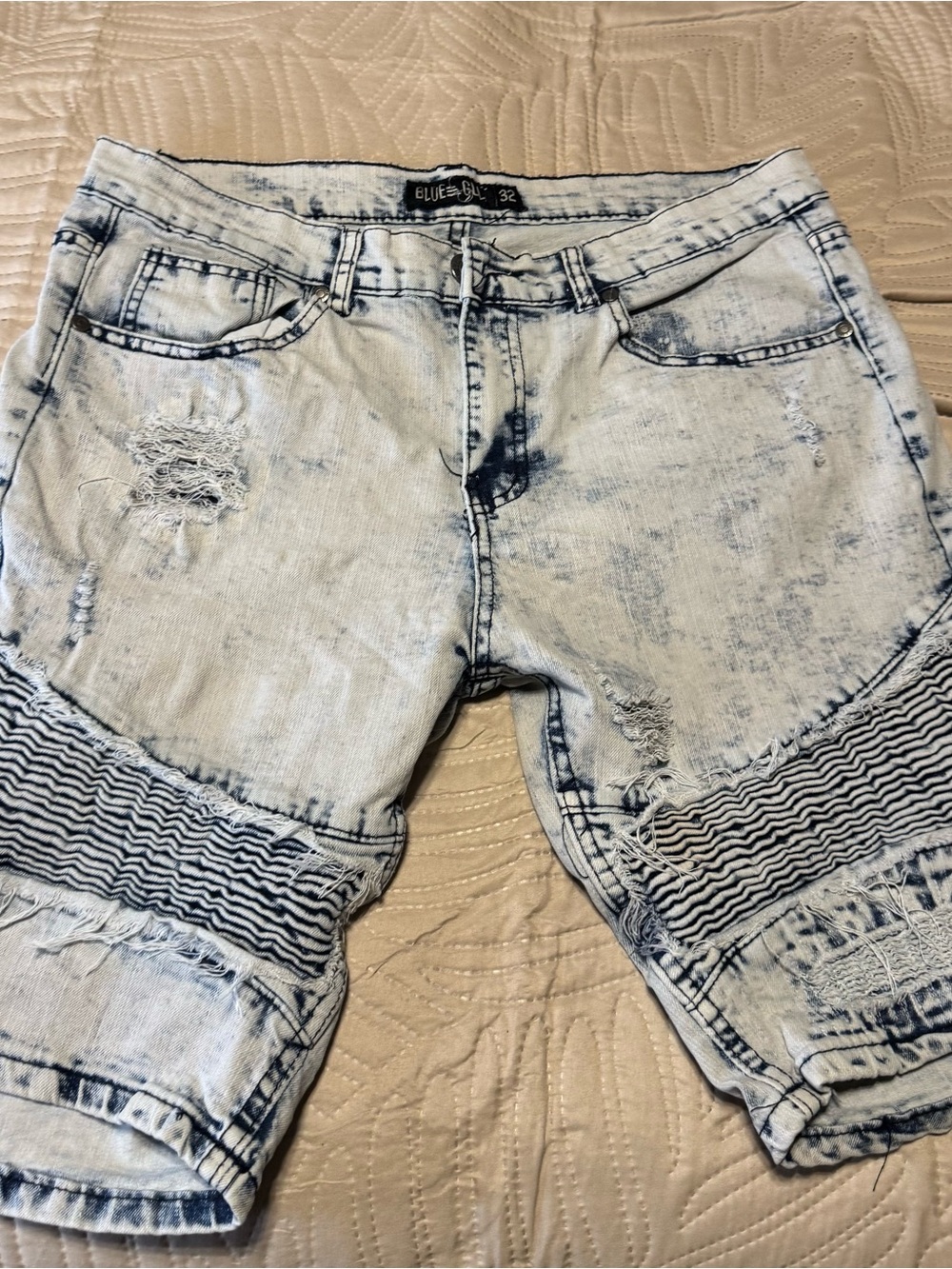 Blue Cult Light Wash Distressed Men's Denim Shorts Size 32